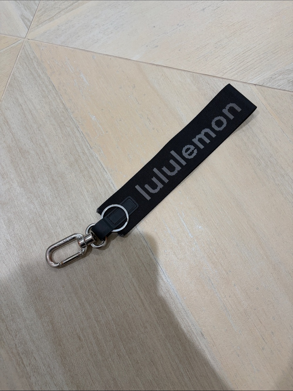 lululemon Black and Silver Logo Key Strap